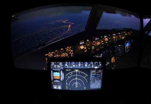 X-Plane with X-Panels and XHSI on networked PC